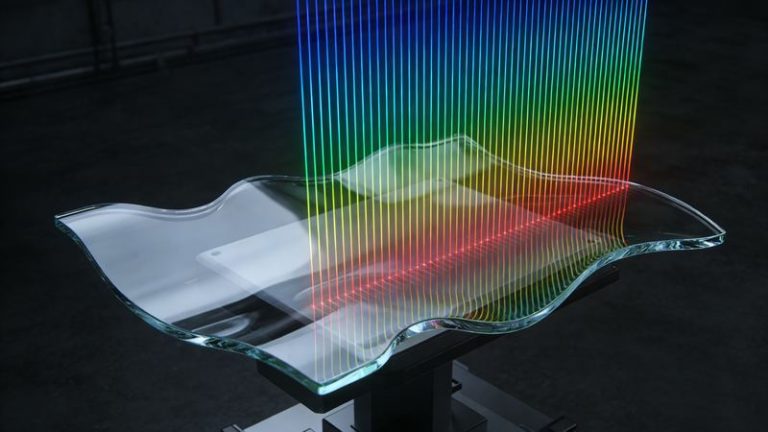 Medição do contorno de vidros com formas especiais e superfícies curvas, imagem de capa do caso de aplicação da Liiyi Technology