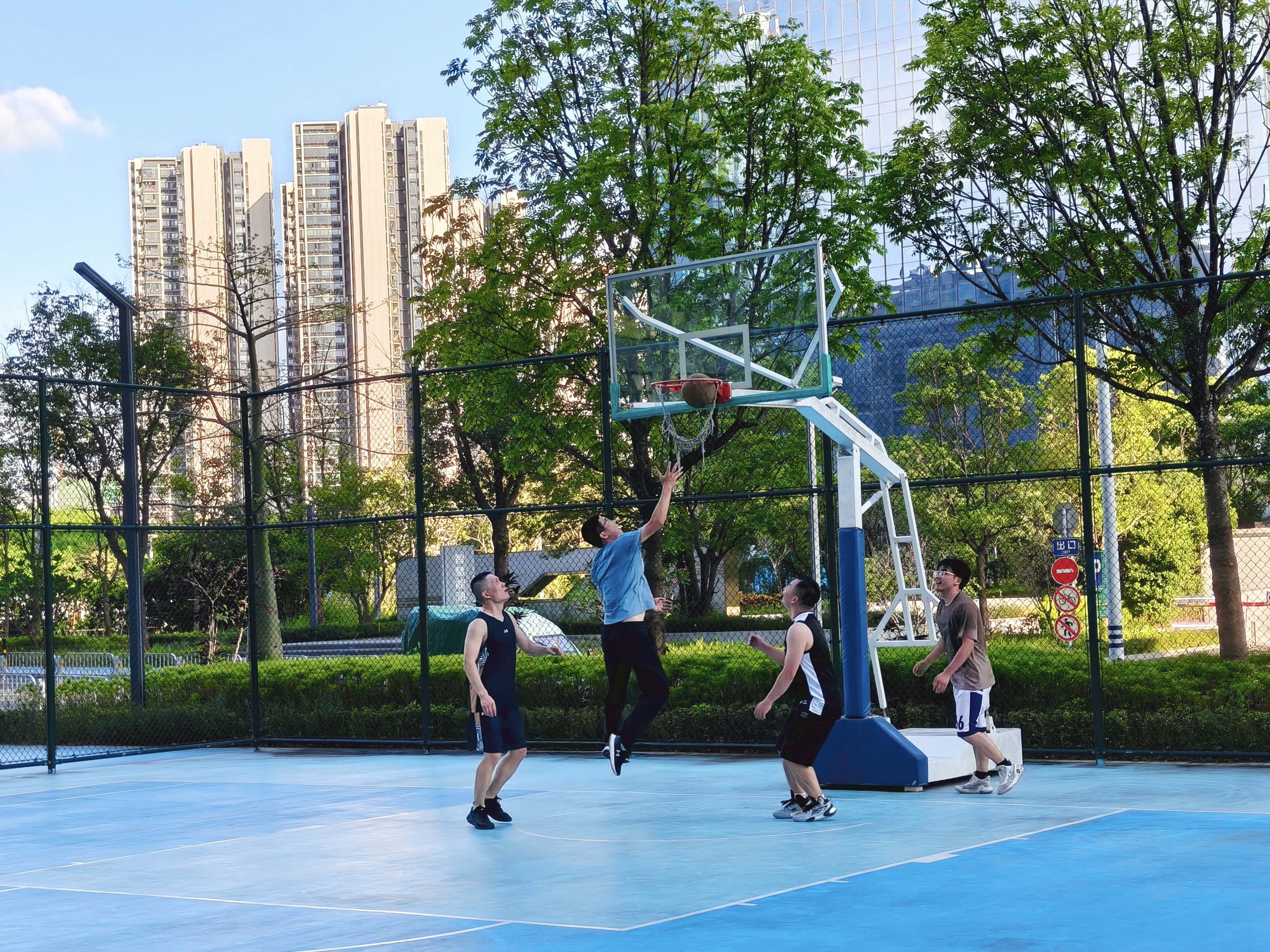 LightE Hosts 2025 Basketball Friendly Match to Strengthen Team Collaboration